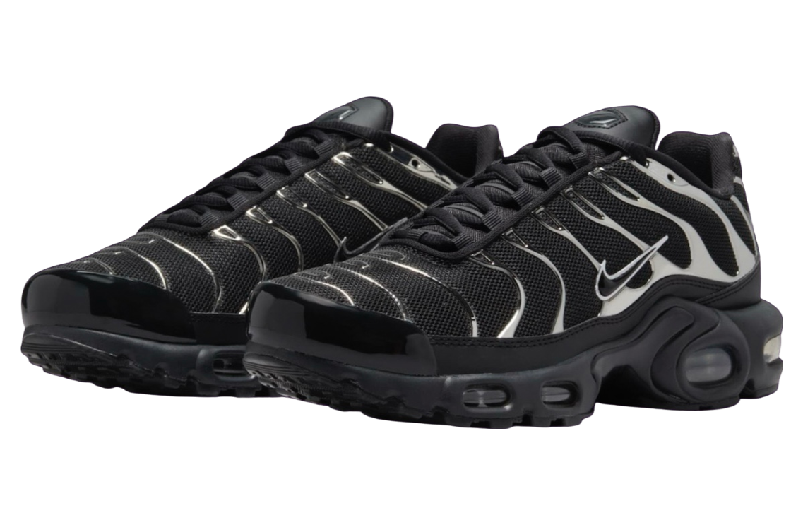 Nike Air Max Plus WMNS Black / Metallic Silver - Image 2