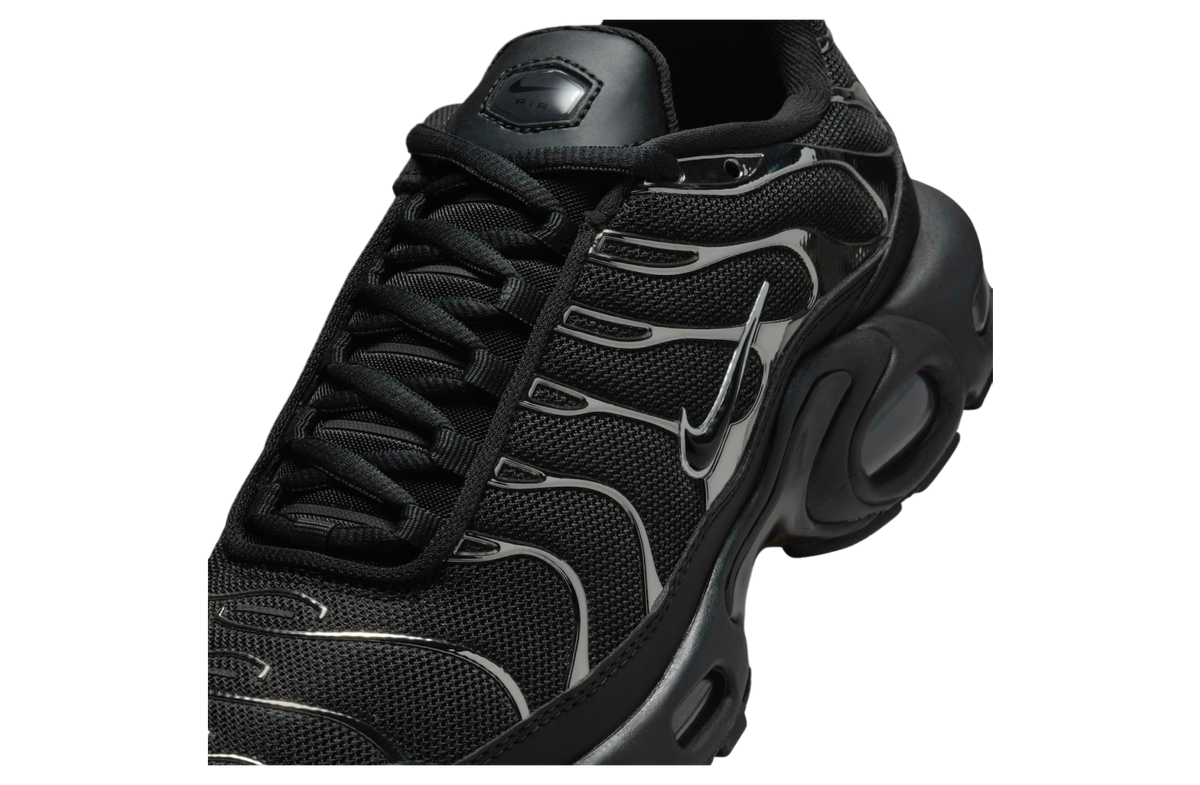 Nike Air Max Plus WMNS Black / Metallic Silver - Image 7