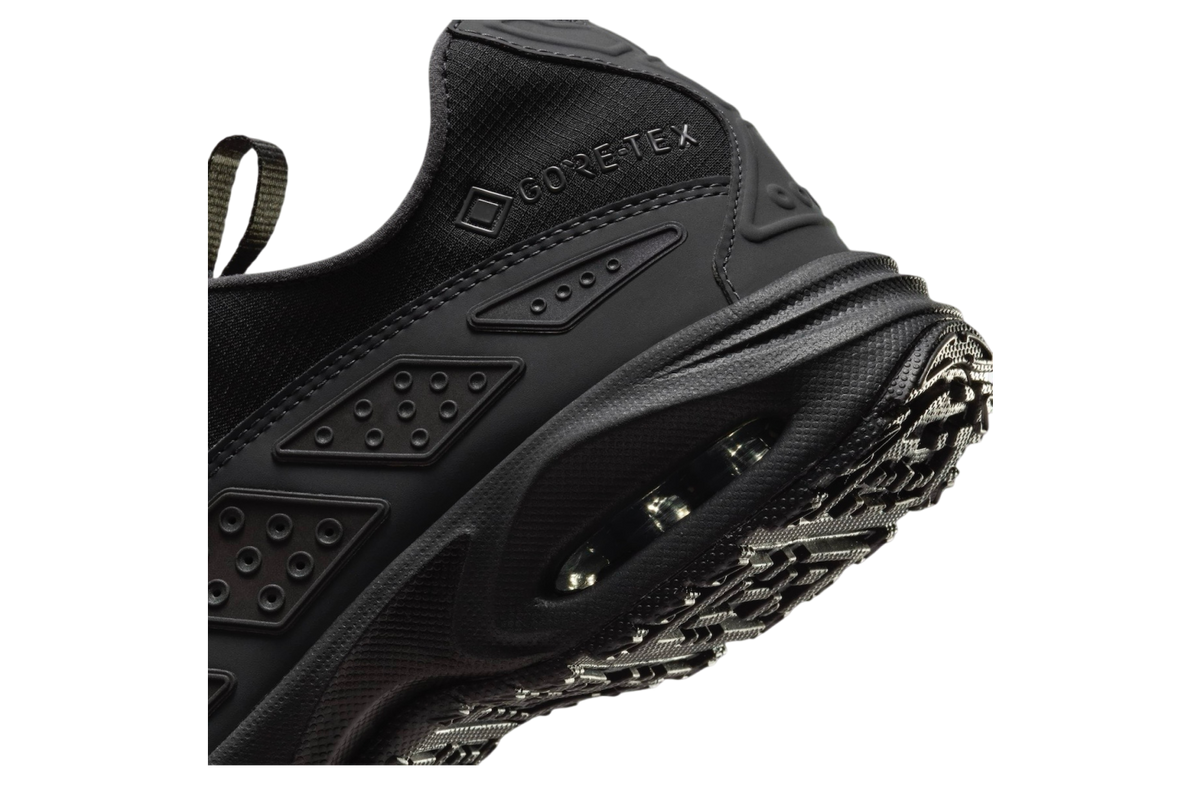 Nike Air Max WMNS SNDR Gore-Tex Black - Image 8