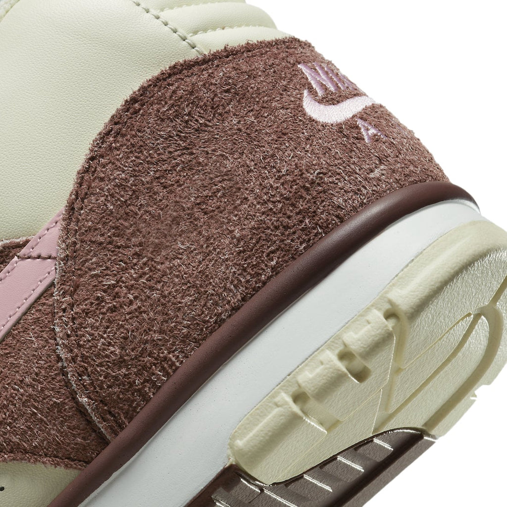 Nike Air Trainer 1 Valentine’s Day - Image 8