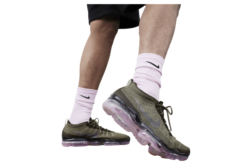 Nike Air VaporMax 2023 Flyknit Medium Olive / Pink Oxford - Image 2