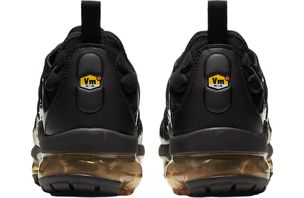 Nike Air Vapormax Plus Black / Metallic Gold - Image 6