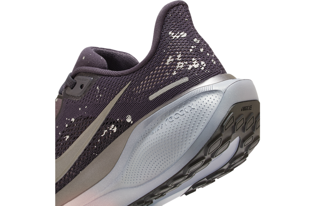 Nike Air Zoom Pegasus 41 SE WMNS Cave Purple / Mtlc Dark Grey - Image 8