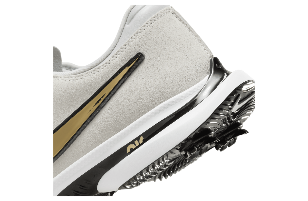Nike Air Zoom Victory Tour 3 NRG White / Metallic Silver - Image 9