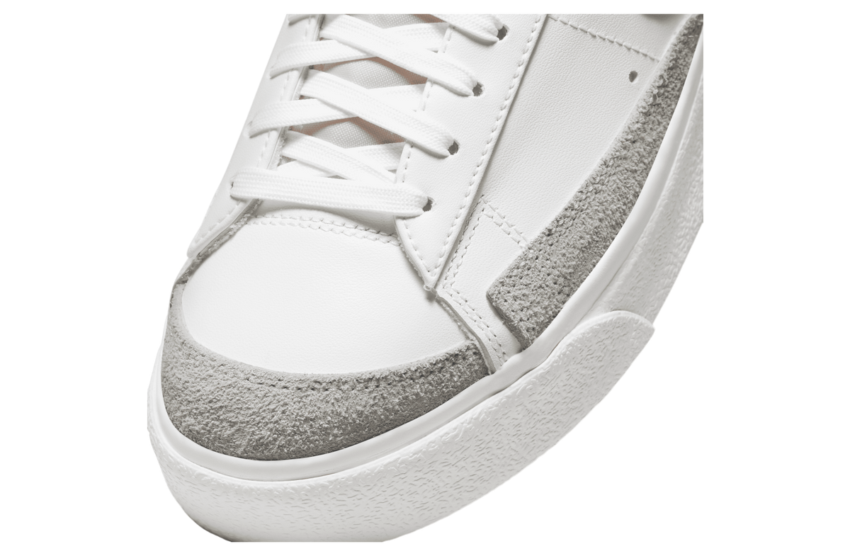 Nike Blazer Low Platform WMNS White / Sail / Team Orange - Image 8