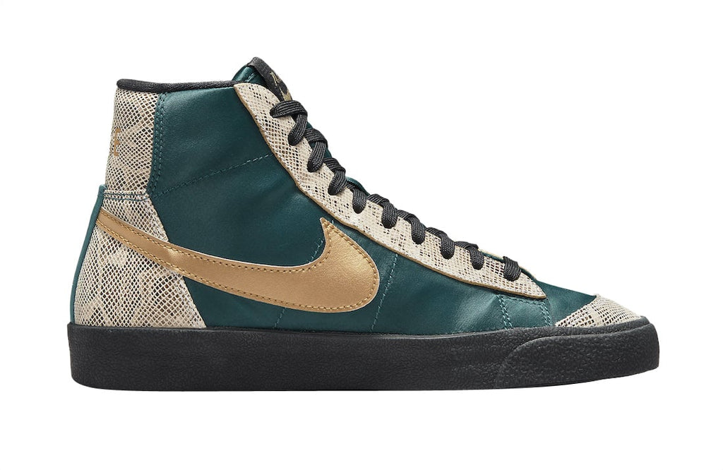 Nike Blazer Mid Lucha Libre - Image 3
