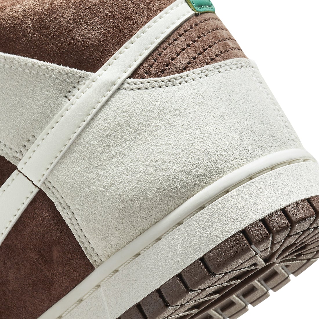 Nike Dunk High Light Chocolate - Image 7