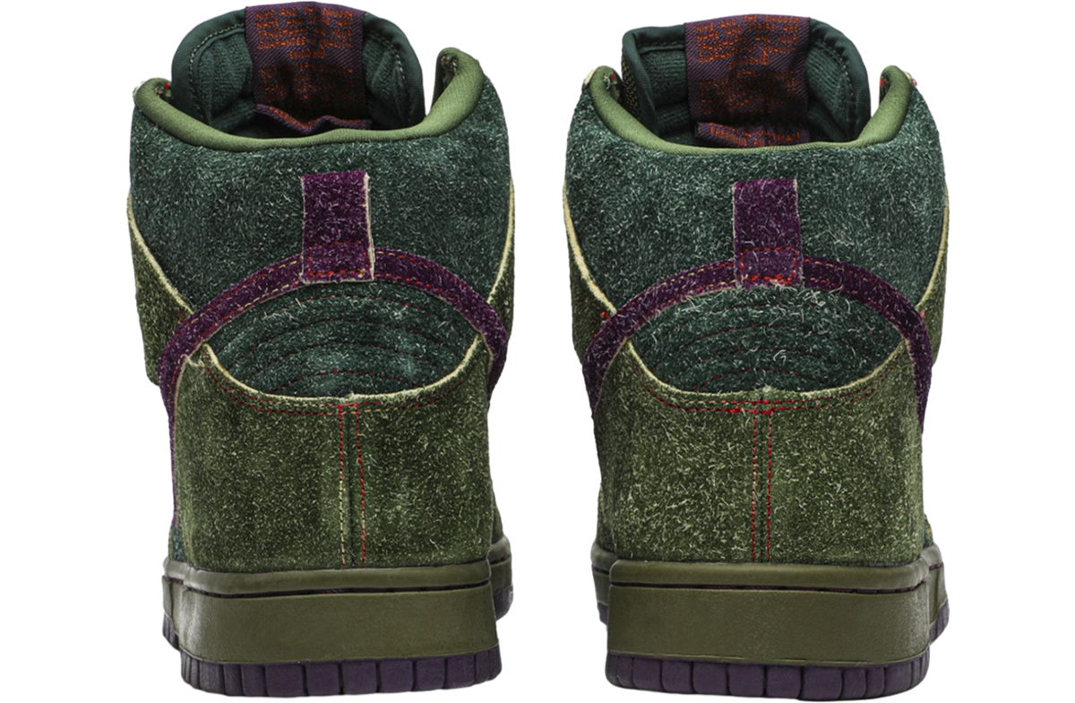 Nike Dunk High Premium SB Skunk - Image 4