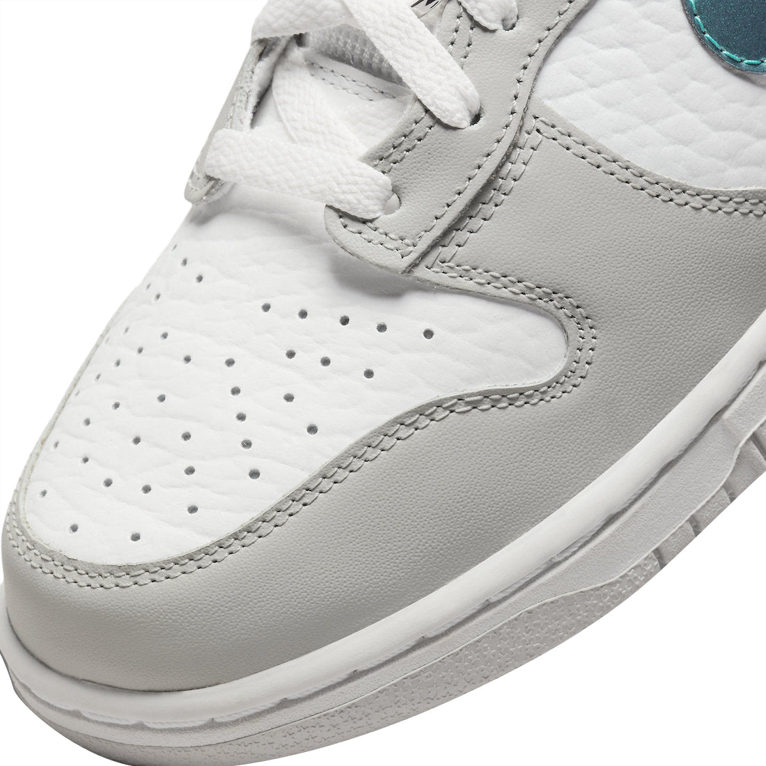 Nike Dunk High WMNS FLS - Image 7