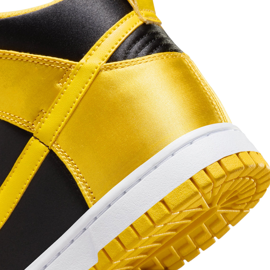 Nike Dunk High WMNS Goldenrod Satin - Image 7