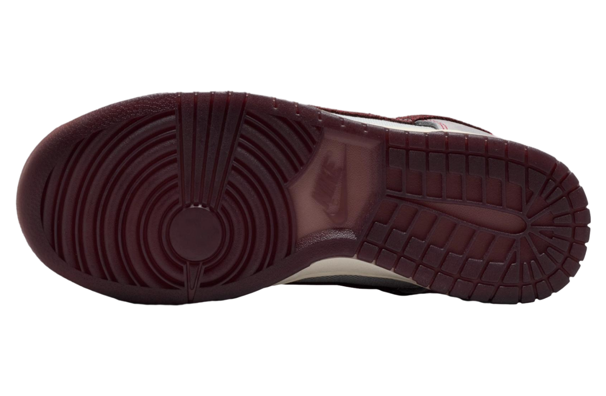 Nike Dunk Low Canvas Wolf Grey / Team Red - Image 8