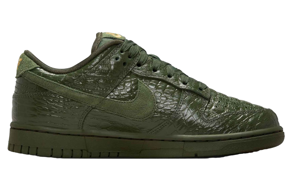 Nike Dunk Low Carbon Green / Metallic Gold - Image 2