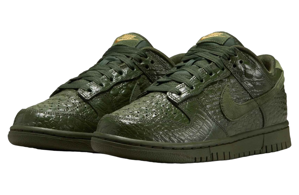Nike Dunk Low Carbon Green / Metallic Gold - Image 3