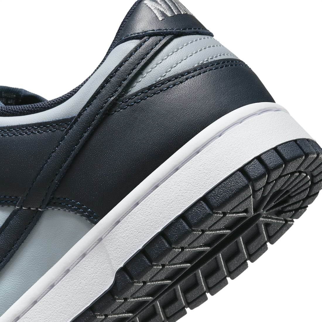 Nike Dunk Low Championship Grey - Image 7