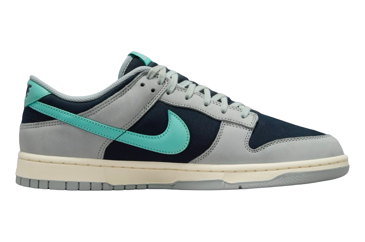Nike Dunk Low Dark Obsidian Green Frost - Image 5