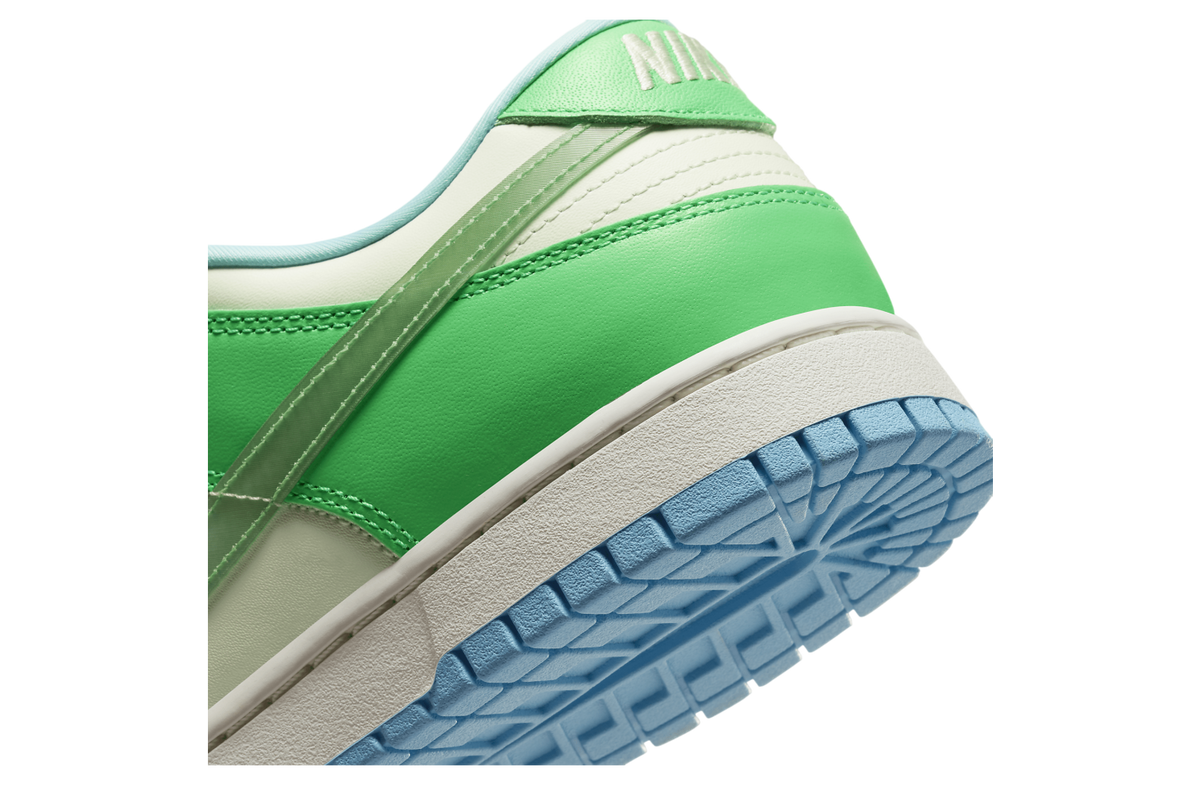 Nike Dunk Low Green Shock - Image 8