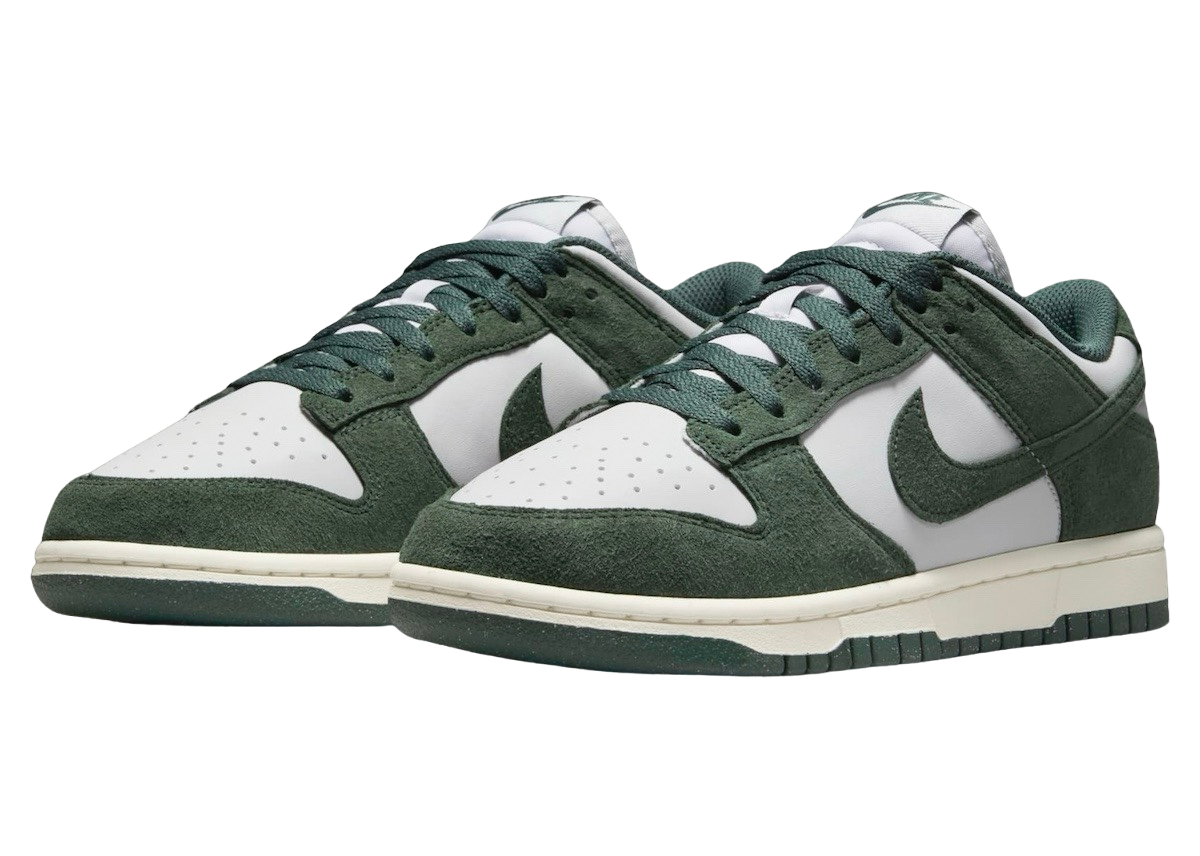Nike Dunk Low Green Suede - Image 2