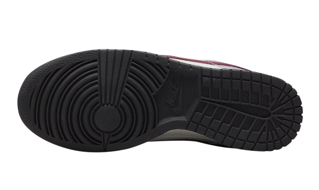 Nike Dunk Low Grey Team Red - Image 6