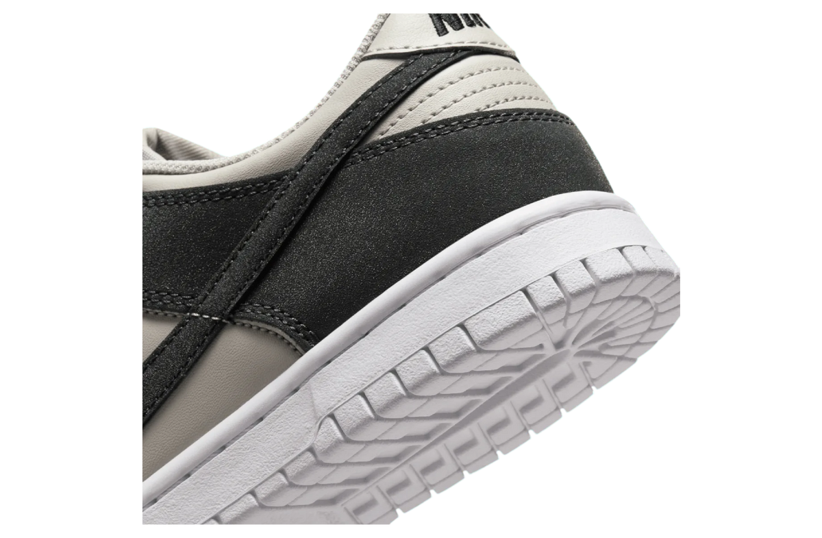 Nike Dunk Low GS Anthracite / Light Iron Ore - Image 7