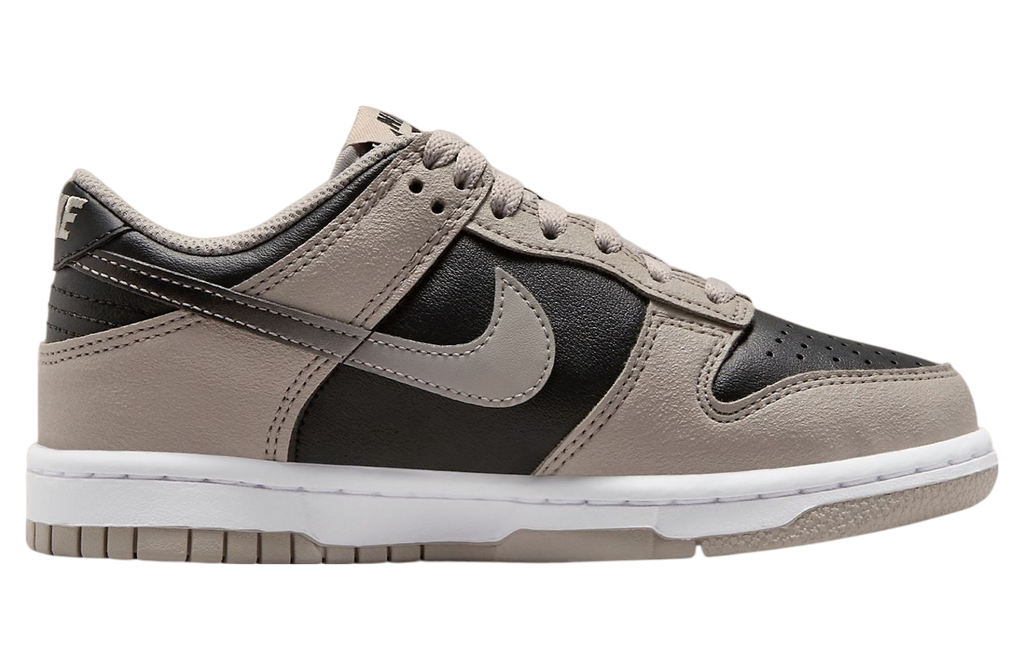 Nike Dunk Low GS College Grey / White - Image 2