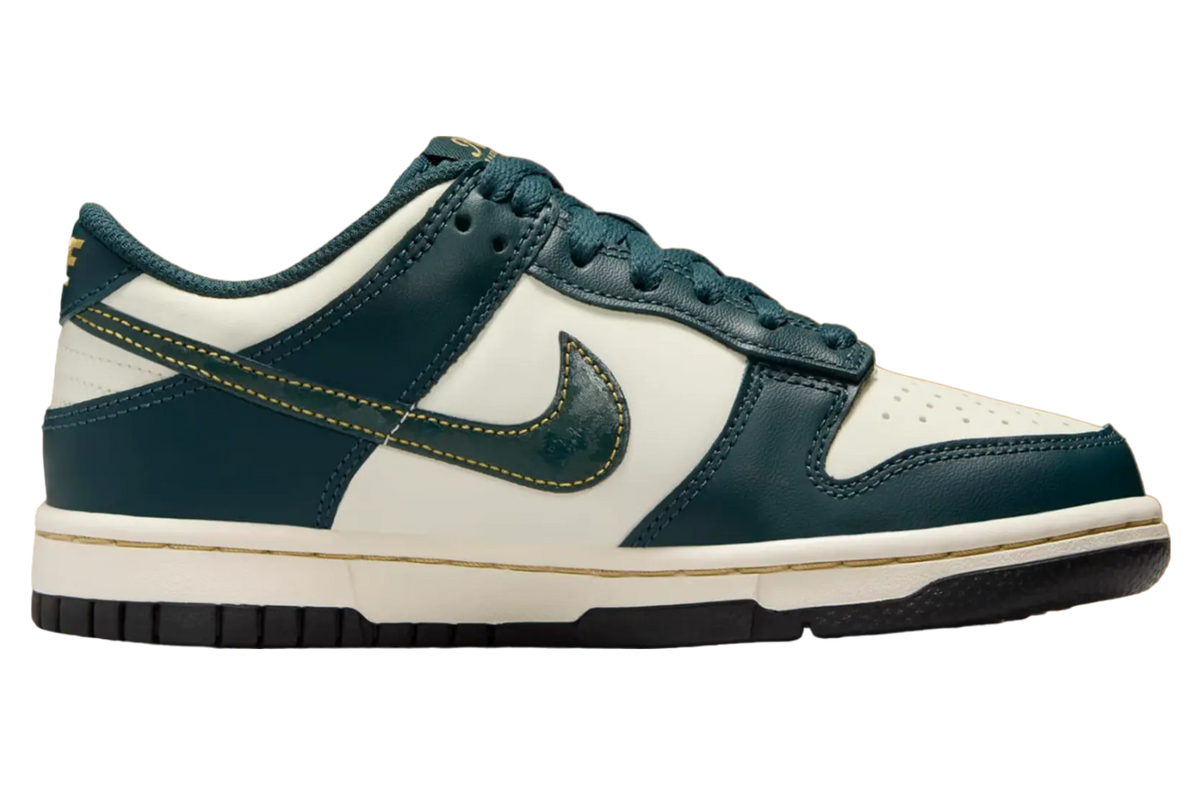 Nike Dunk Low GS Deep Jungle / Pale Ivory - Image 3