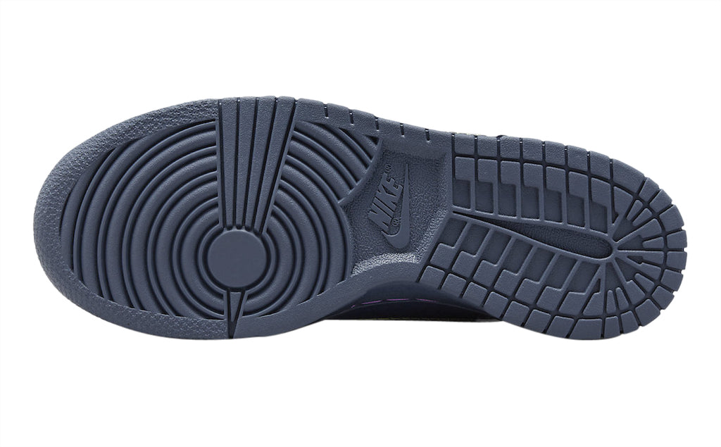 Nike Dunk Low GS Halloween Fearless - Image 6