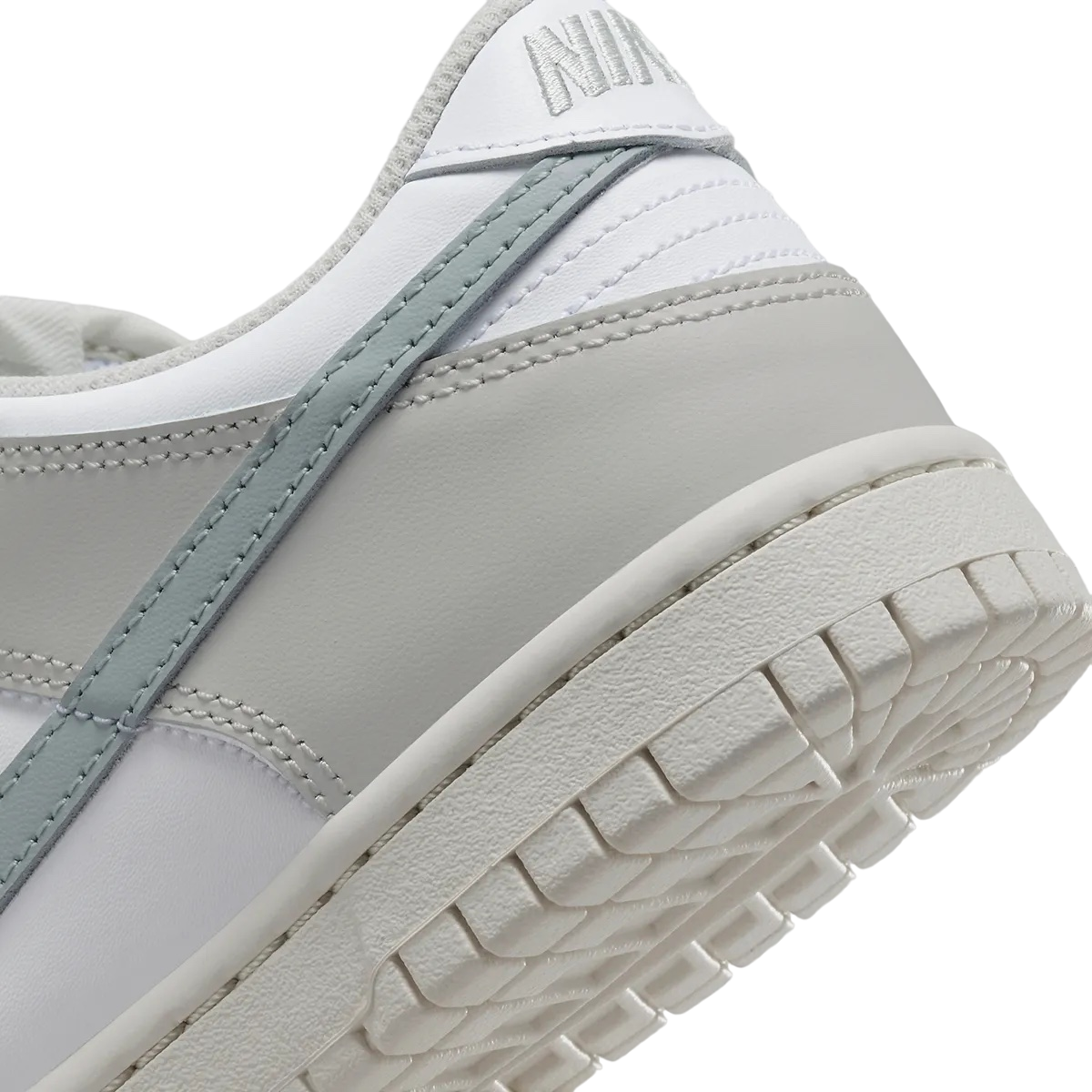 Nike Dunk Low GS Light Silver Phantom - Image 8