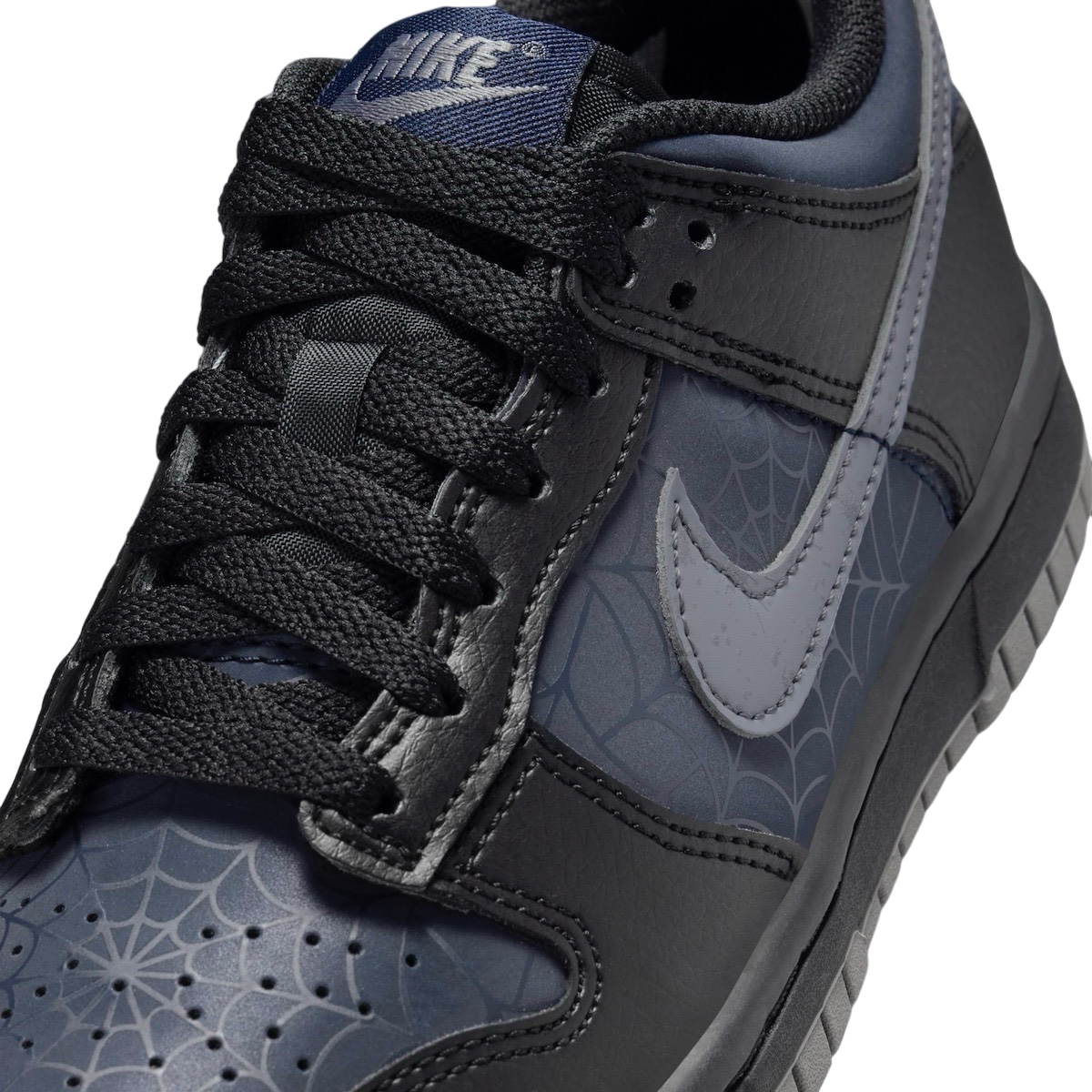 Nike Dunk Low GS Symbiote - Image 8