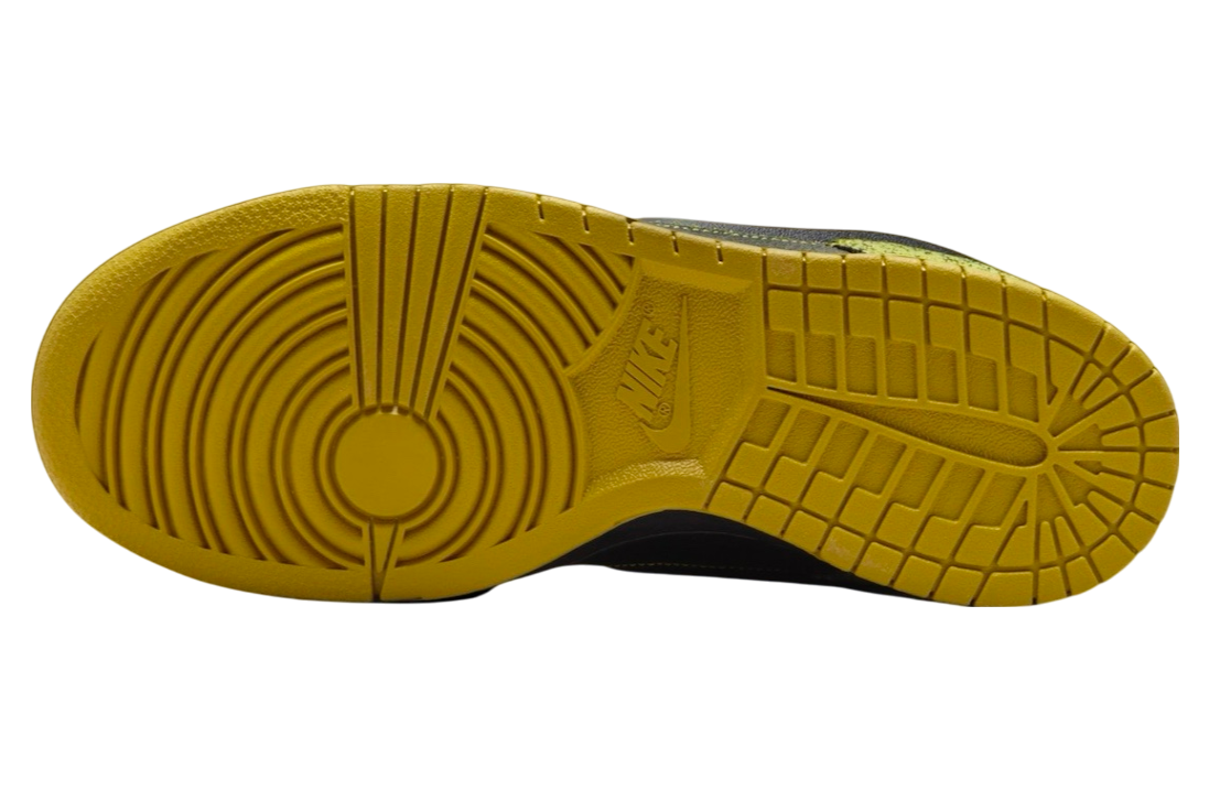 Nike Dunk Low Halloween 2024 - Image 6