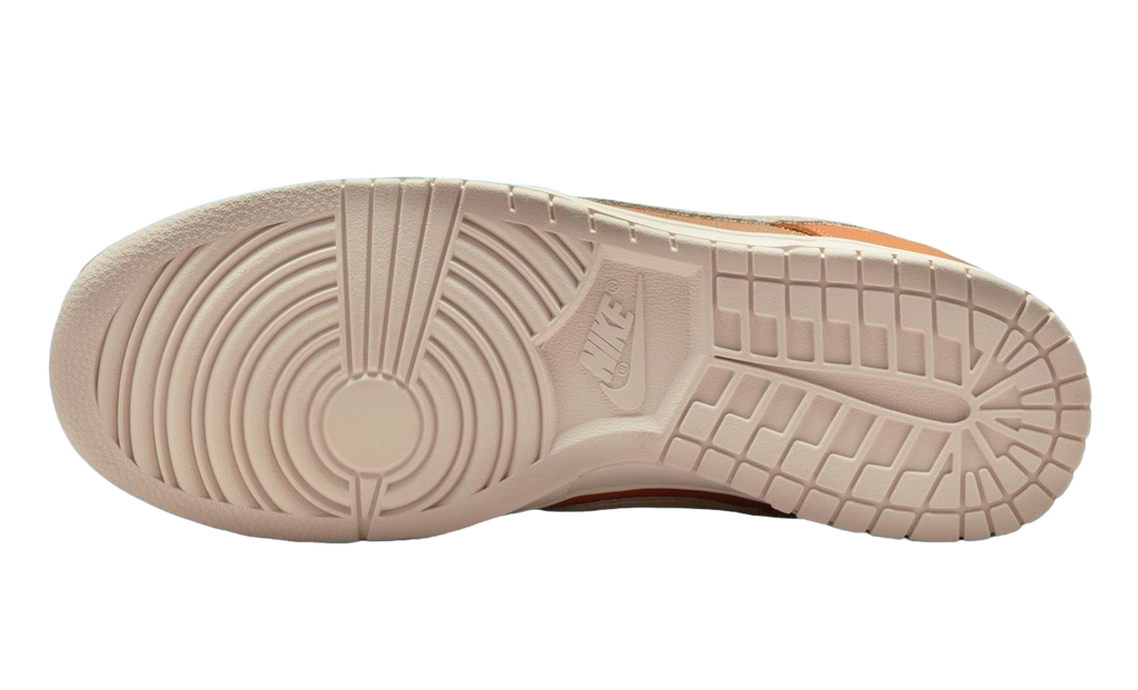 Nike Dunk Low Monarch - Image 6
