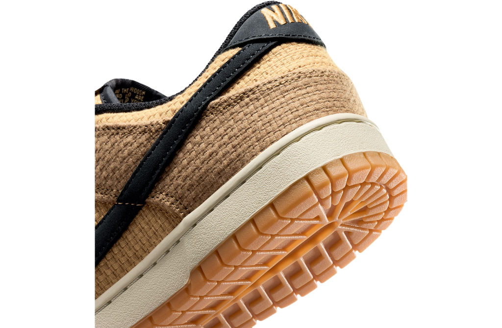 Nike Dunk Low Moon Particle / Photon Dust - Image 8