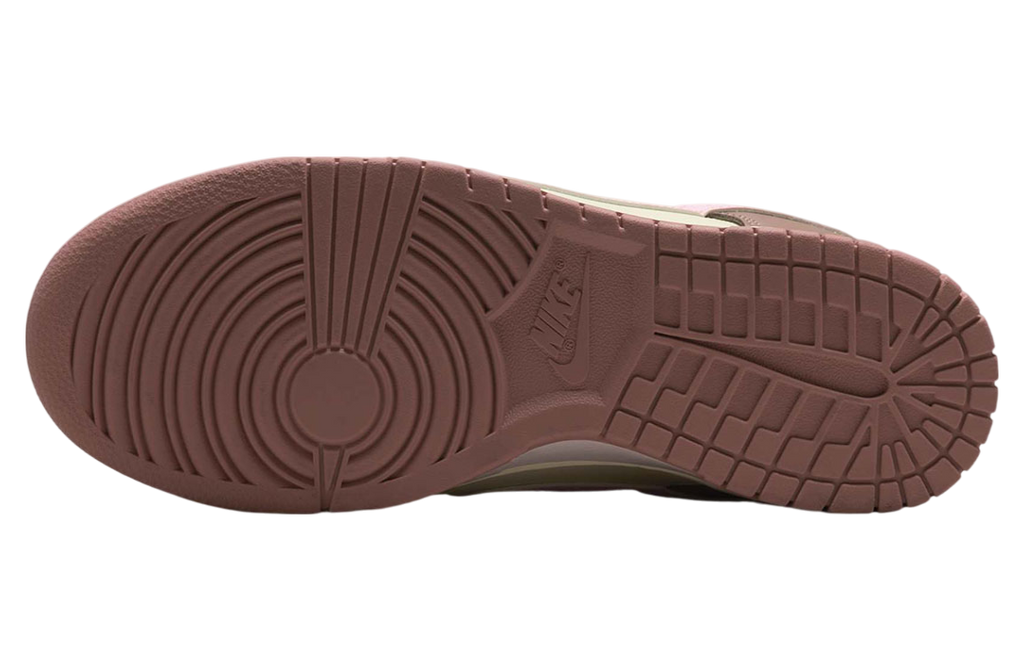 Nike Dunk Low Neapolitan 2025 - Image 5