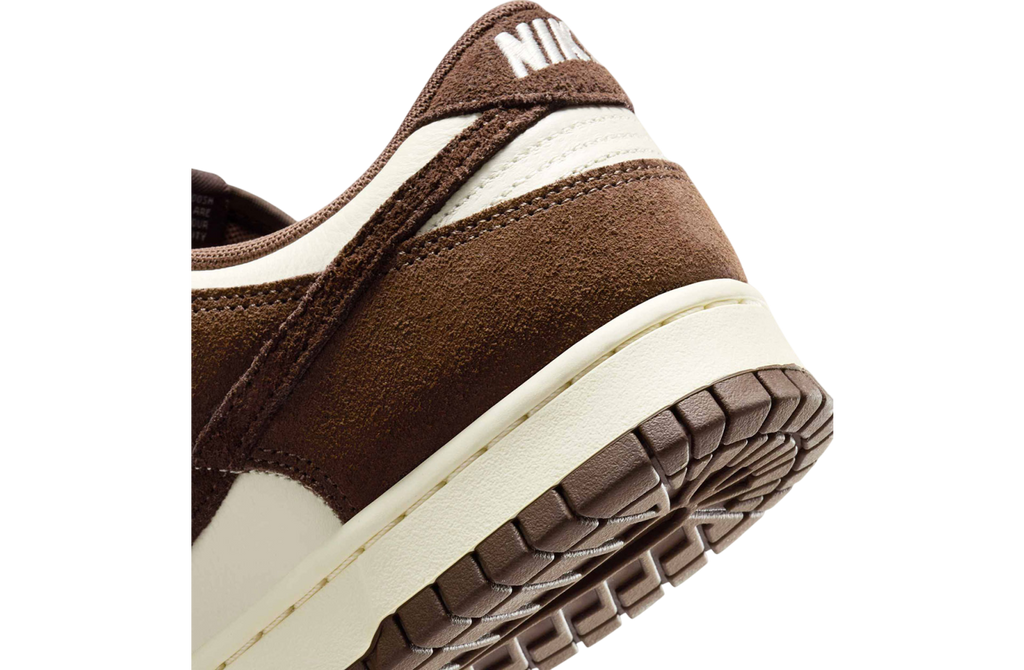 Nike Dunk Low Pale Ivory / Baroque Brown - Image 6