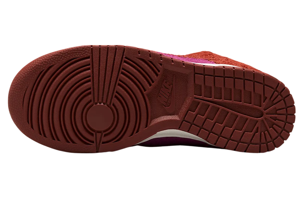 Nike Dunk Low Picante Red / Light British Tan - Image 6