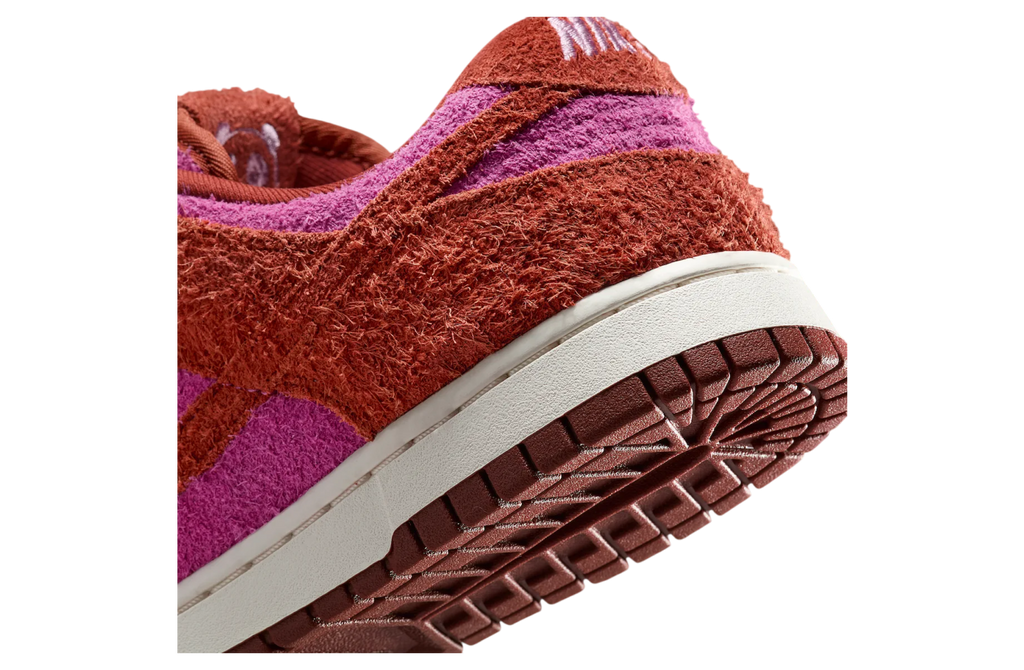 Nike Dunk Low Picante Red / Light British Tan - Image 8