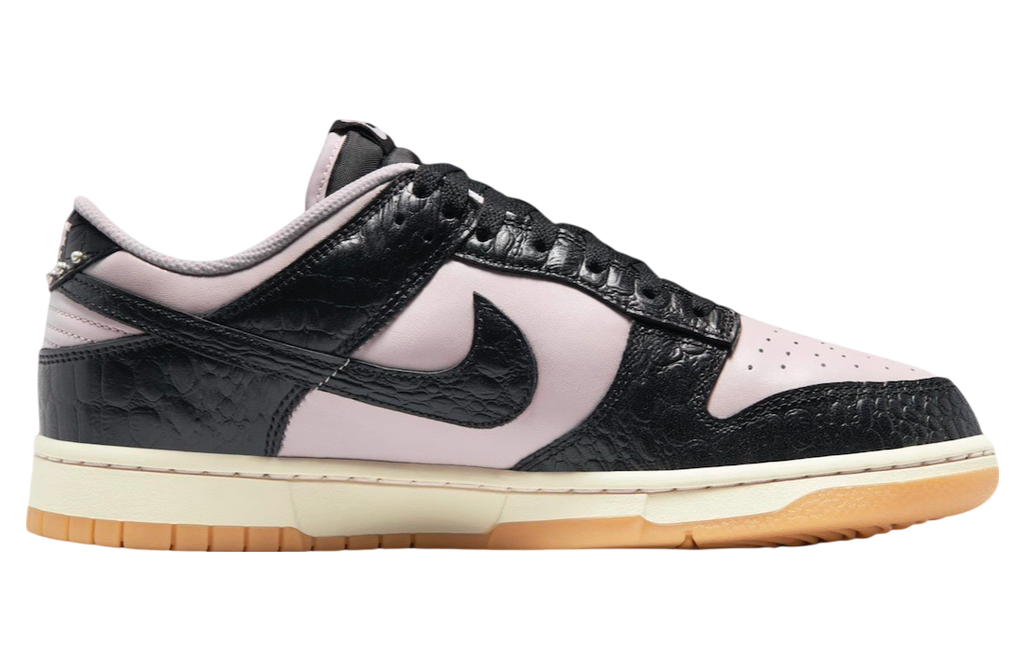 Nike Dunk Low Platinum Violet / Pink Foam - Image 3