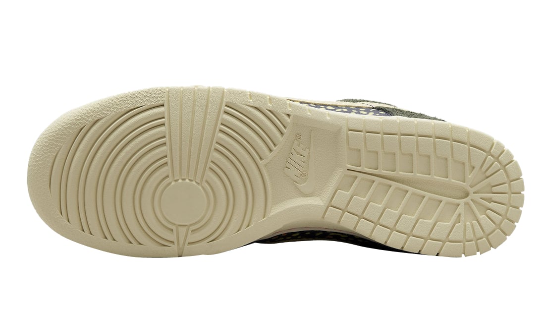 Nike Dunk Low Rainbow Trout - Image 6