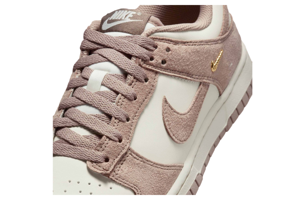 Nike Dunk Low Sail / Metallic Gold - Image 8