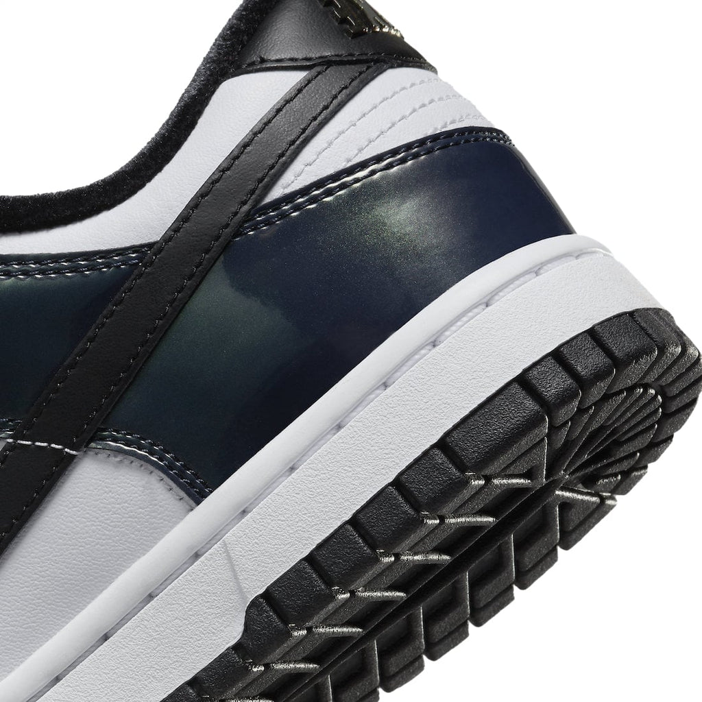 Nike Dunk Low SE WMNS Just Do It - Image 8
