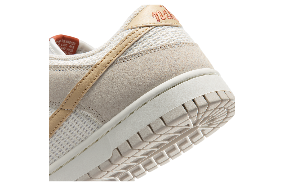 Nike Dunk Low SE WMNS Sail / Light Orewood Brown - Image 8