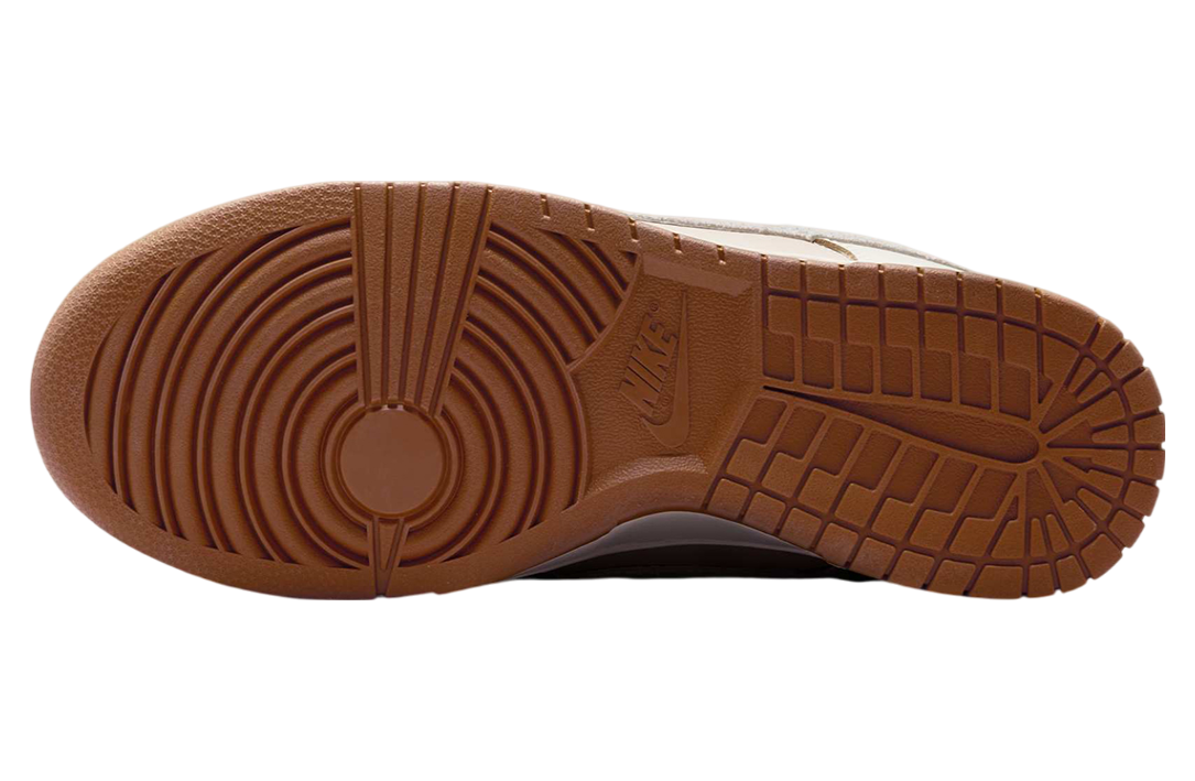 Nike Dunk Low Snakeskin Swoosh - Image 5