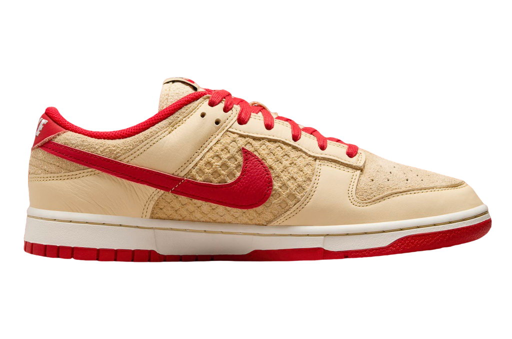 Nike Dunk Low Strawberry Waffle - Image 5