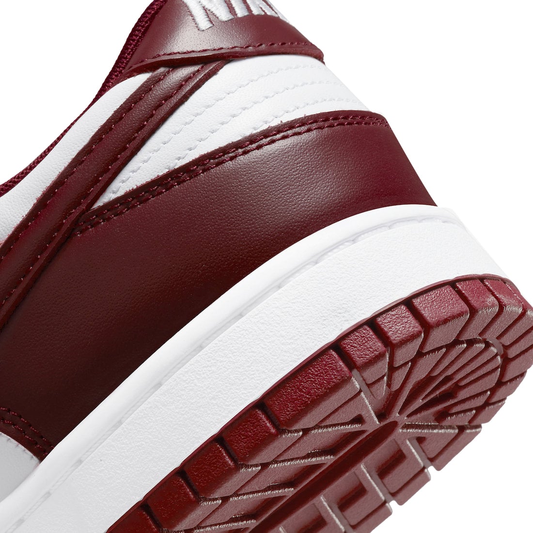 Nike Dunk Low Team Red - Image 8