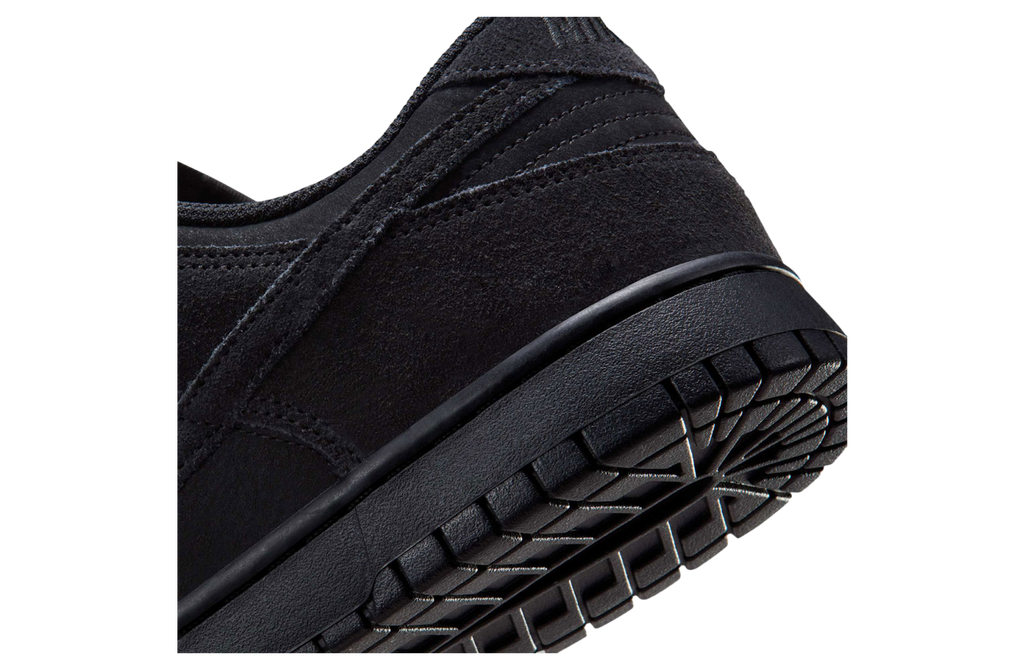 Nike Dunk Low Triple Black - Image 7