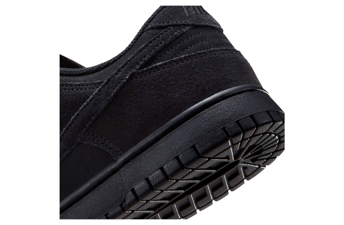 Nike Dunk Low Triple Black - Image 7