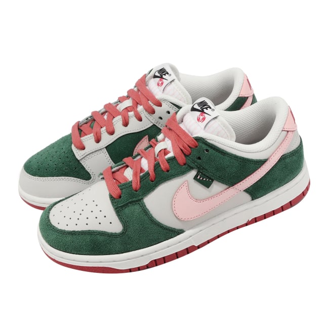 Nike Dunk Low WMNS All Petals United - Image 8