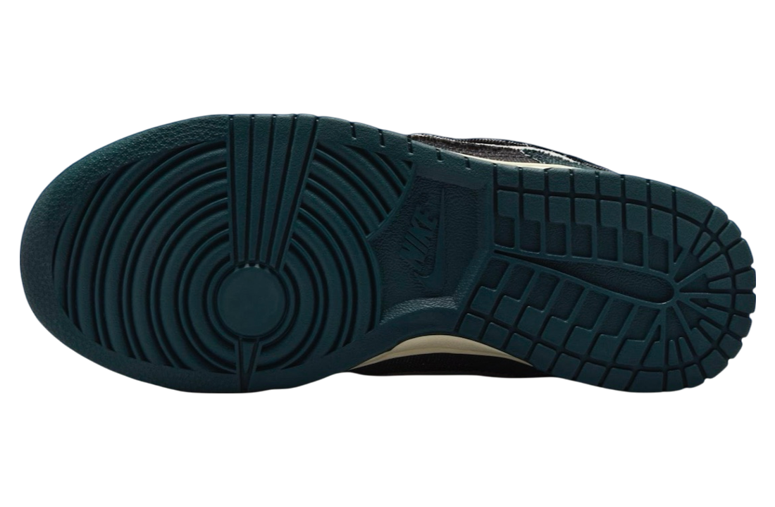 Nike Dunk Low WMNS Armory Navy Denim - Image 6