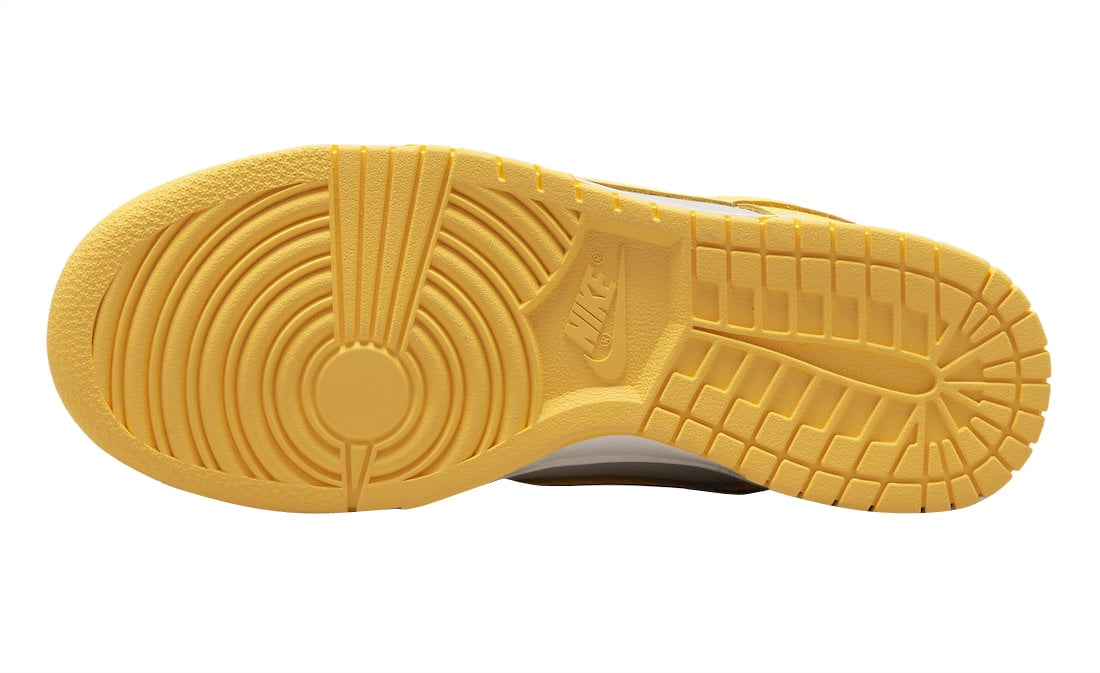 Nike Dunk Low WMNS Citron Pulse - Image 6