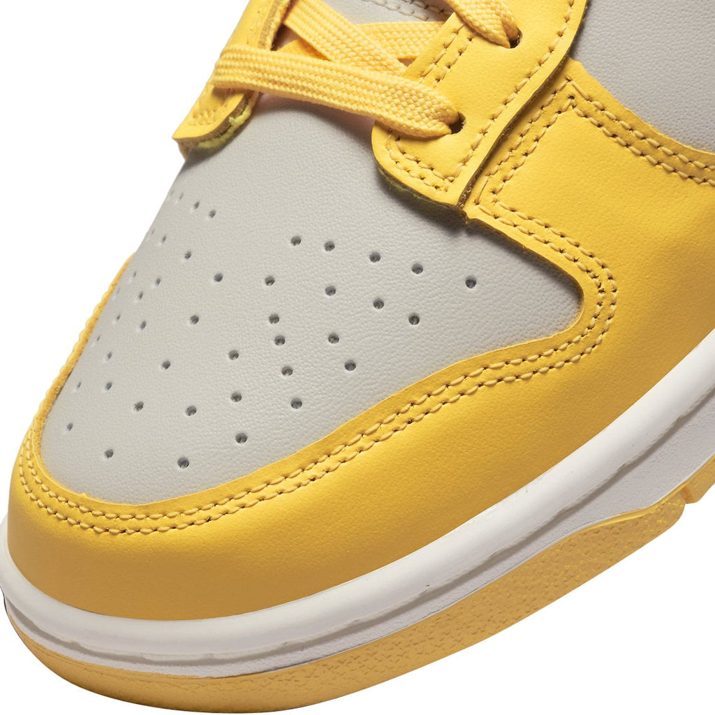 Nike Dunk Low WMNS Citron Pulse - Image 7