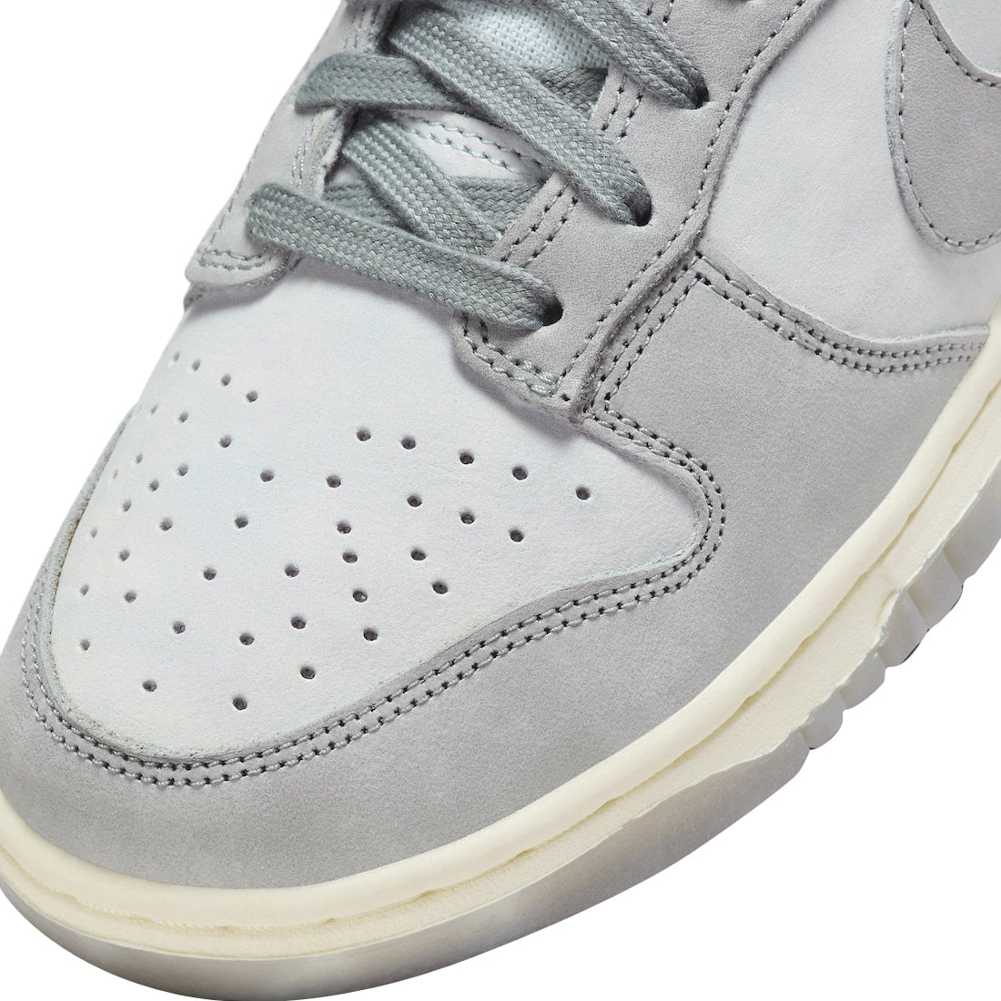 Nike Dunk Low WMNS Cool Grey - Image 7
